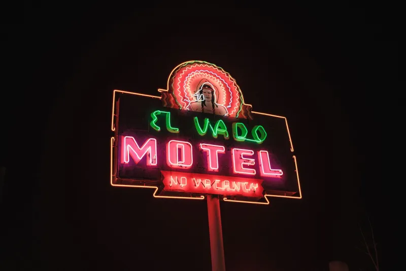 Vacancy in Neon: Chasing the Vanishing Glow of America's Motel Signs